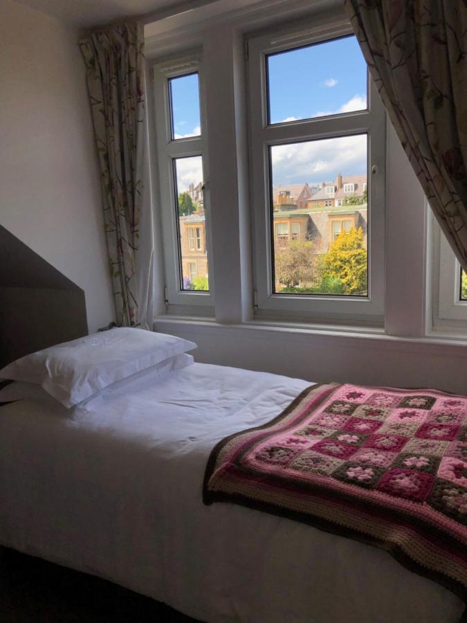 Oleanders Bnb Эдинбург Экстерьер фото